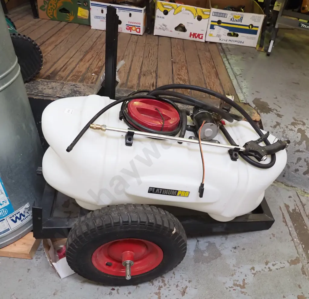 Platinum Pro electric spray unit and accessories Image 1++
