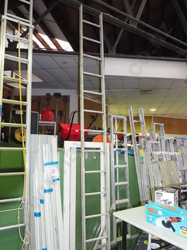 aluminium extension ladder Image 1++