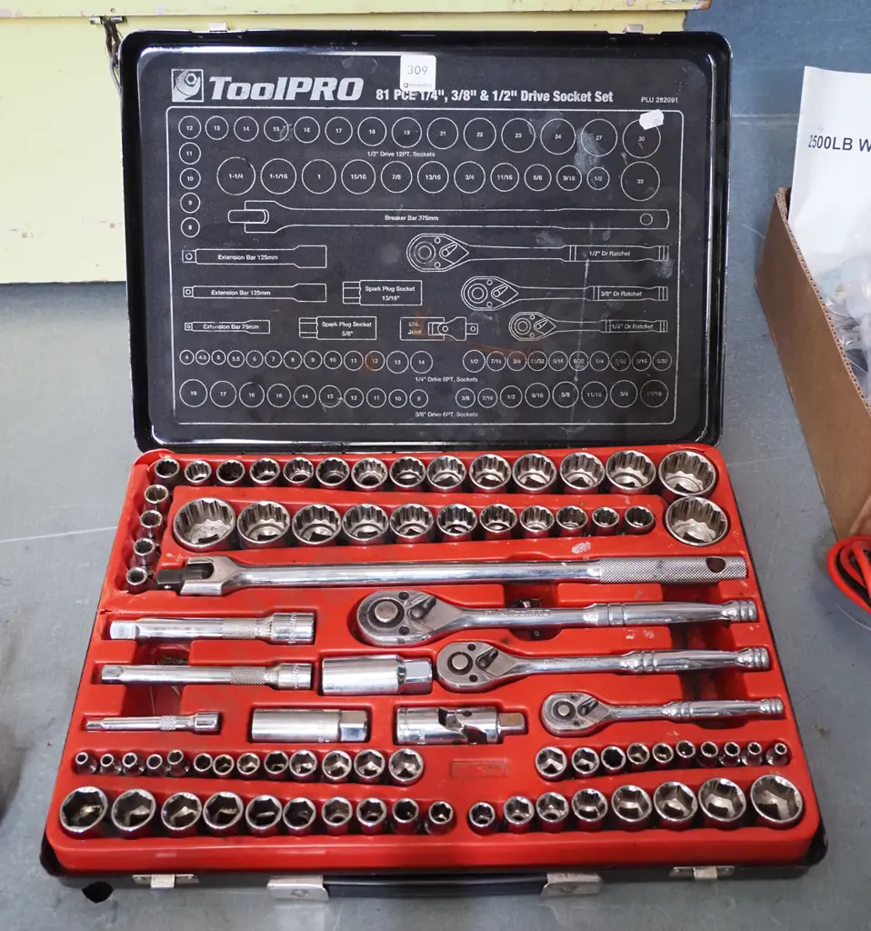 Tool Pro 81 piece socket set Image 1++