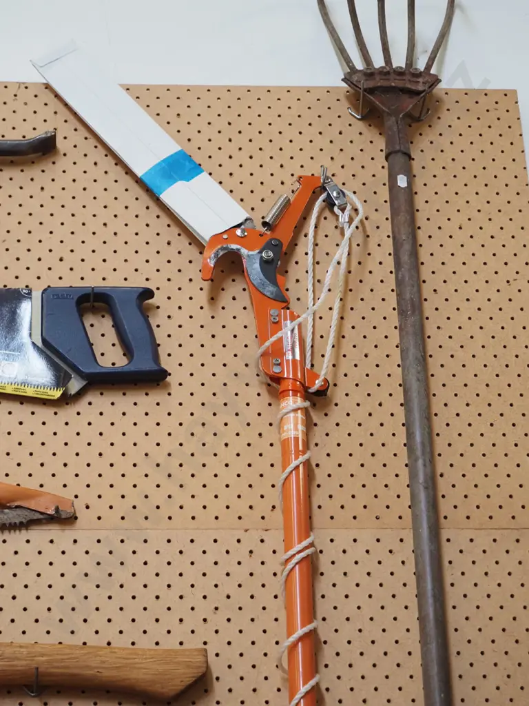 Bahco pole pruner Image 1++