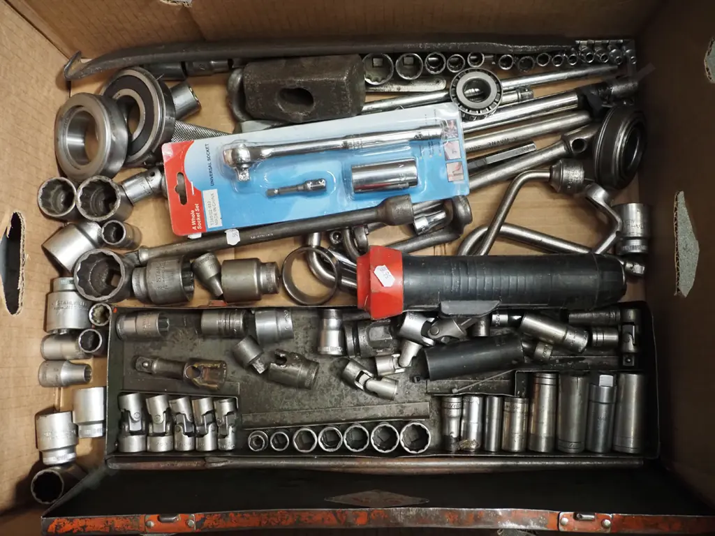 box; part socket sets, torch, bearings etc Image 1++