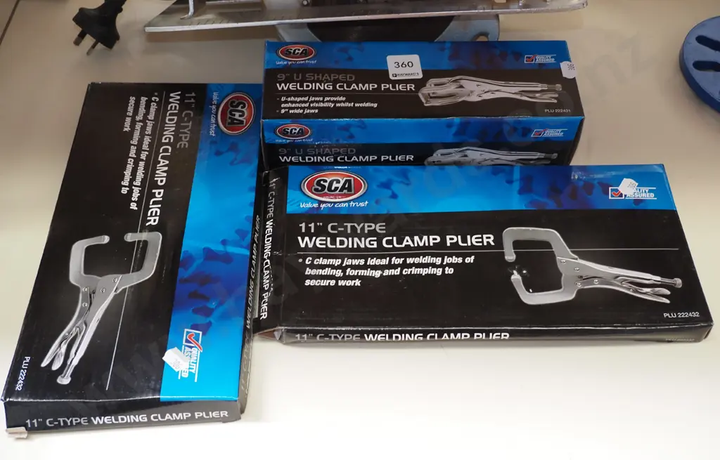 3x as-new welder's clamps Image 1++
