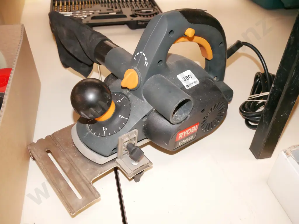 Ryobi power planer Image 1++