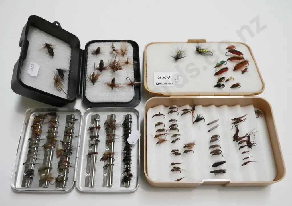 various fly fishing flies Image 1++