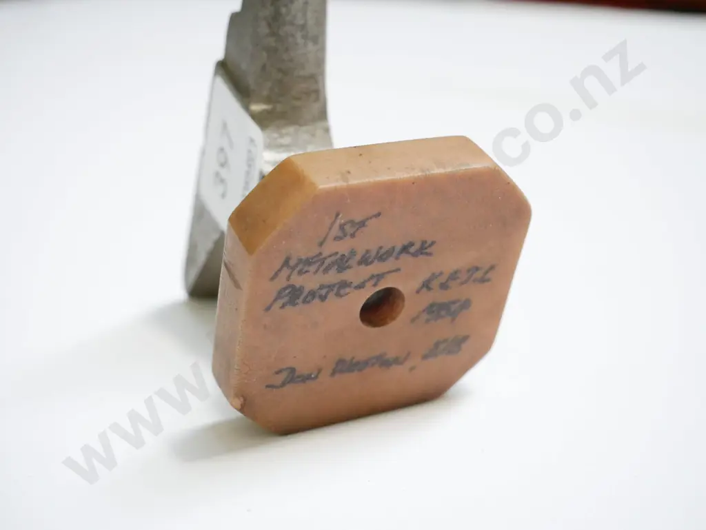 small anvil - metal work projector 1954 Image 1++