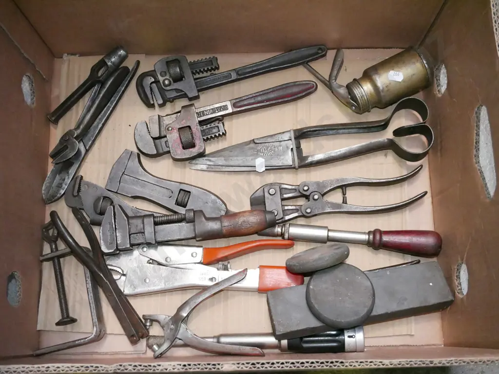 box; stilsons, shears, sharp stones etc Image 1++