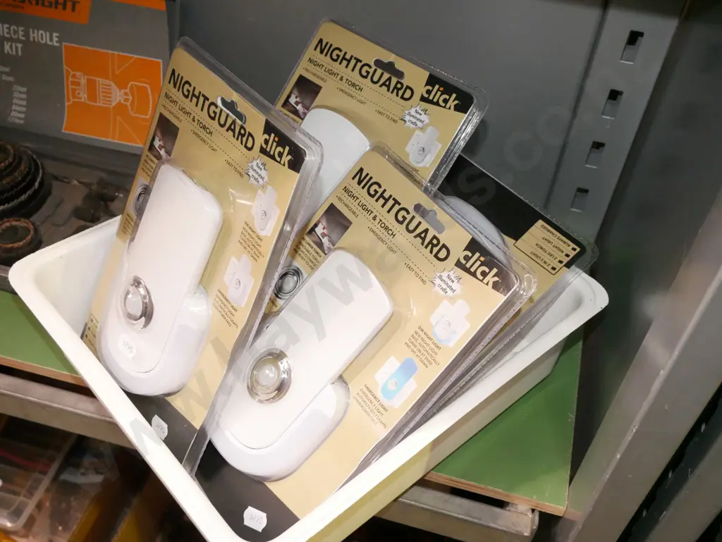 box of as-new Night Guard night lights and torches Image 1++