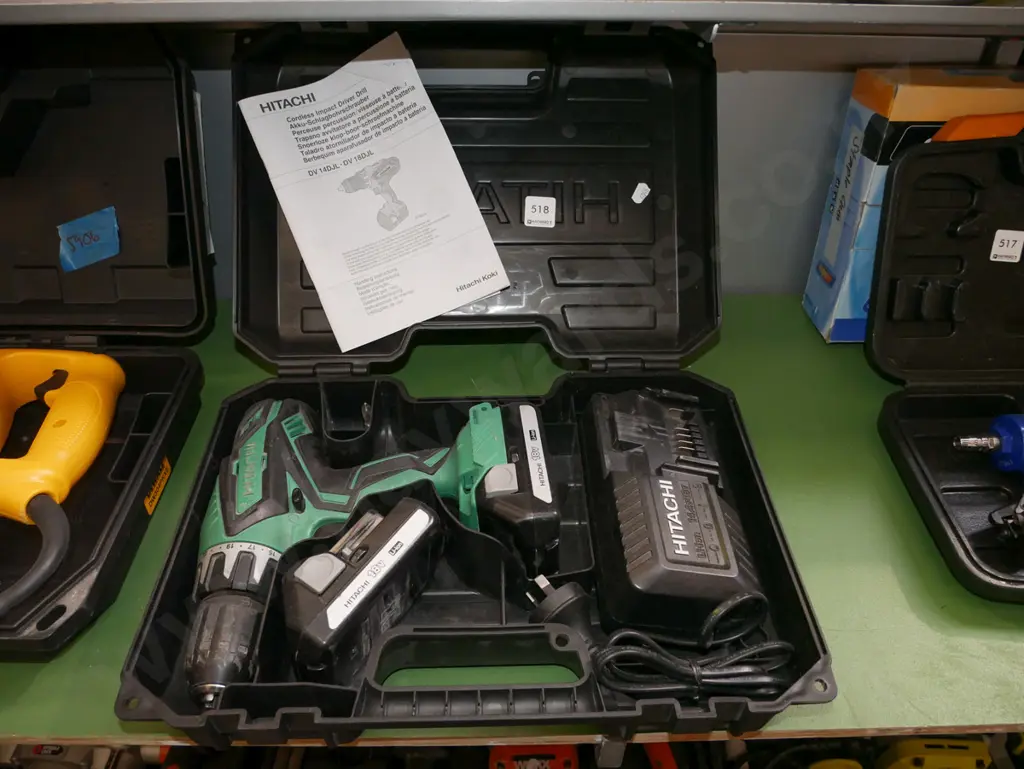 Hitachi 18V battery drill and case Image 1++
