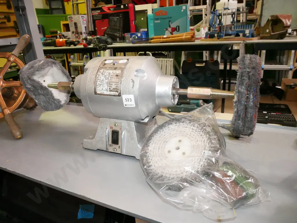 bench top polisher Image 1++