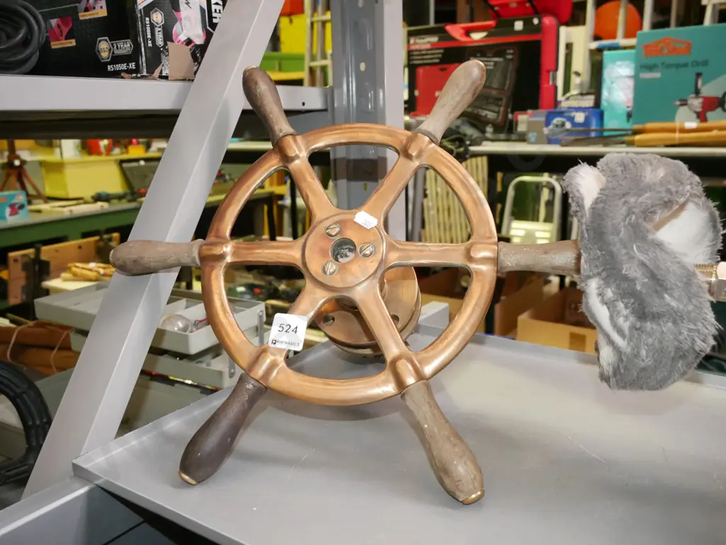 vintage brass ship's wheel Diam-390 Image 1++