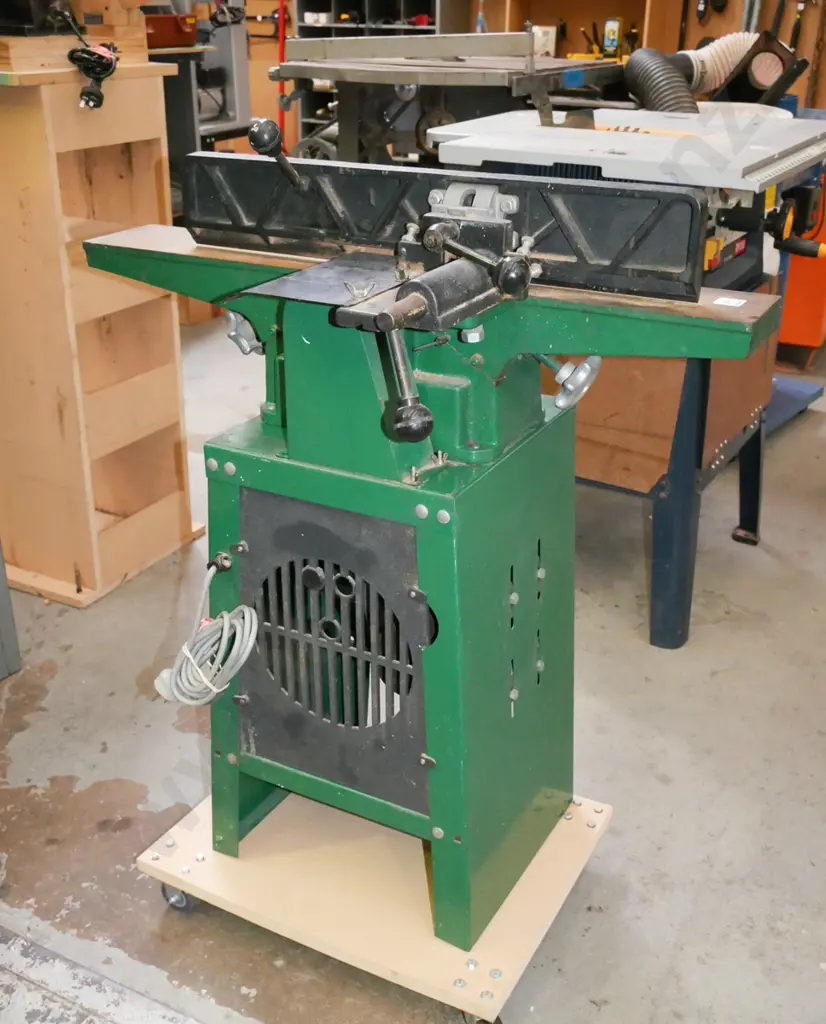 True 100mm jointer with spare blades Image 1++