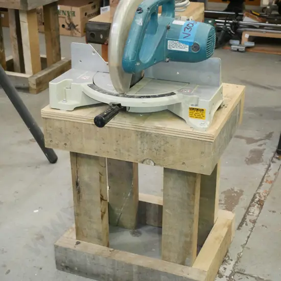 Makita compound mitre saw on home