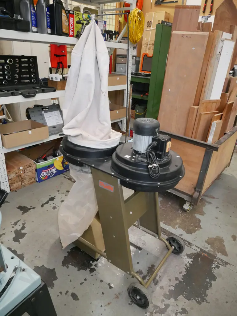 A4Win workshop dust extractor Image 1++