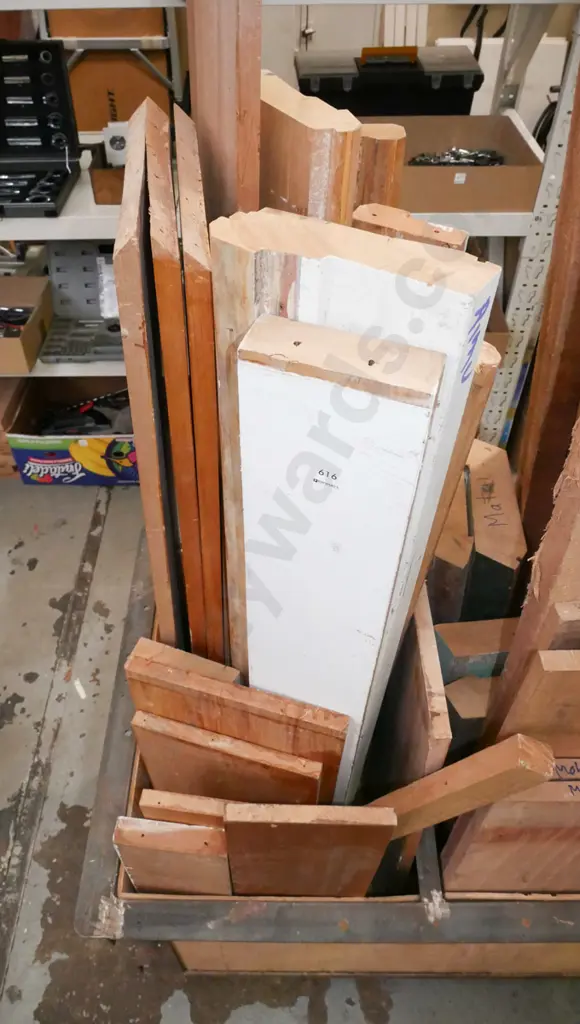 various lengths of rimu Image 1++