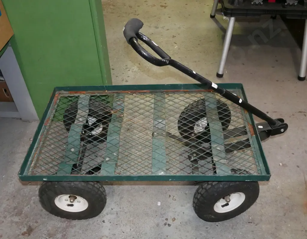 gardener's trolley Image 1++