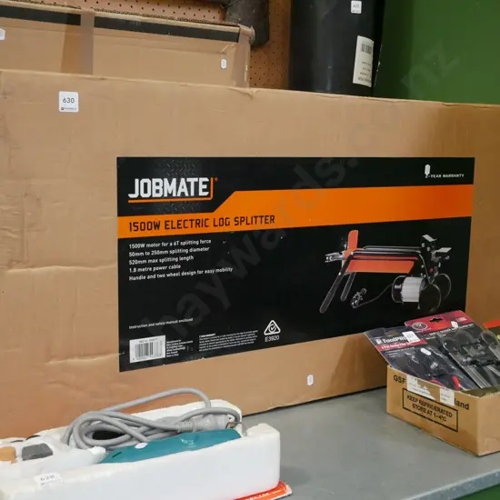 as-new boxed Job Mate 1500W electric log splitter