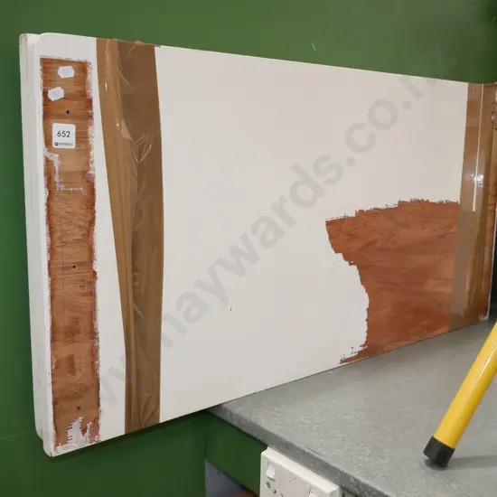 2 pieces of rimu