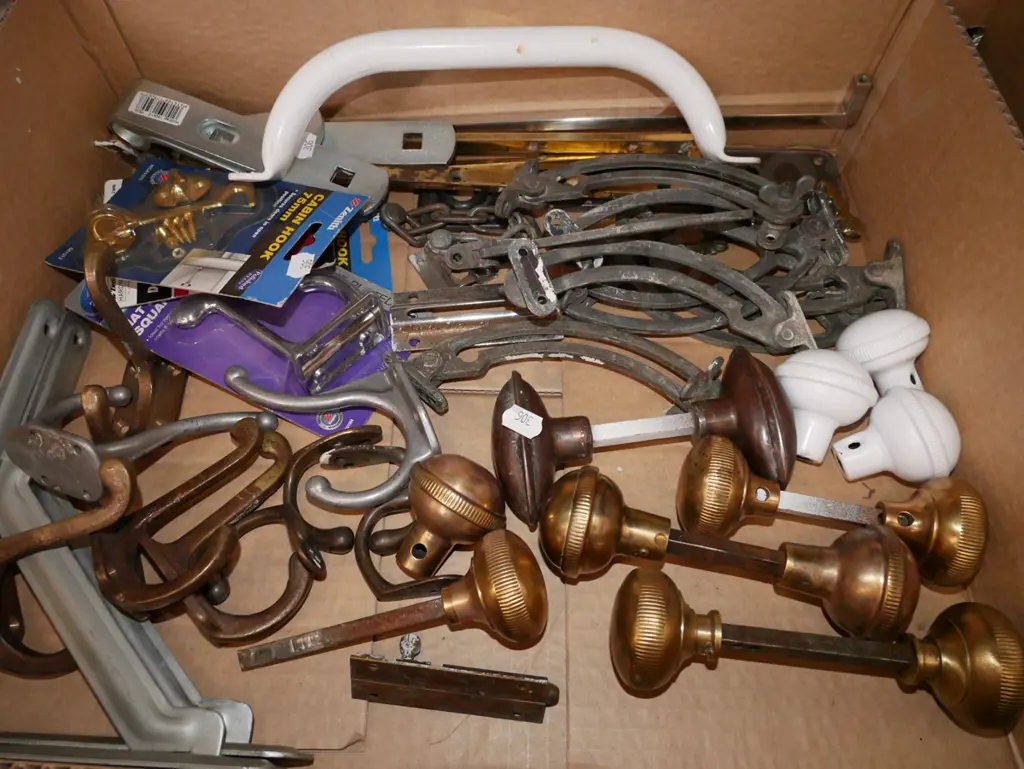 box; door handles, shelf braces, window stays etc Image 1++