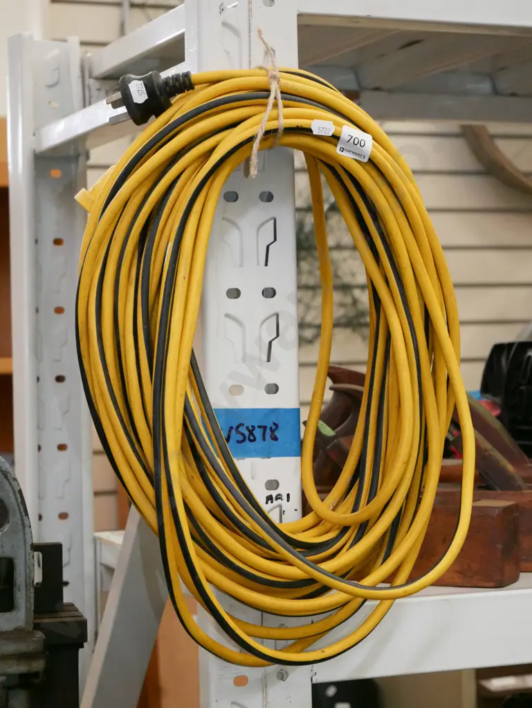 extension cord   Image 1++