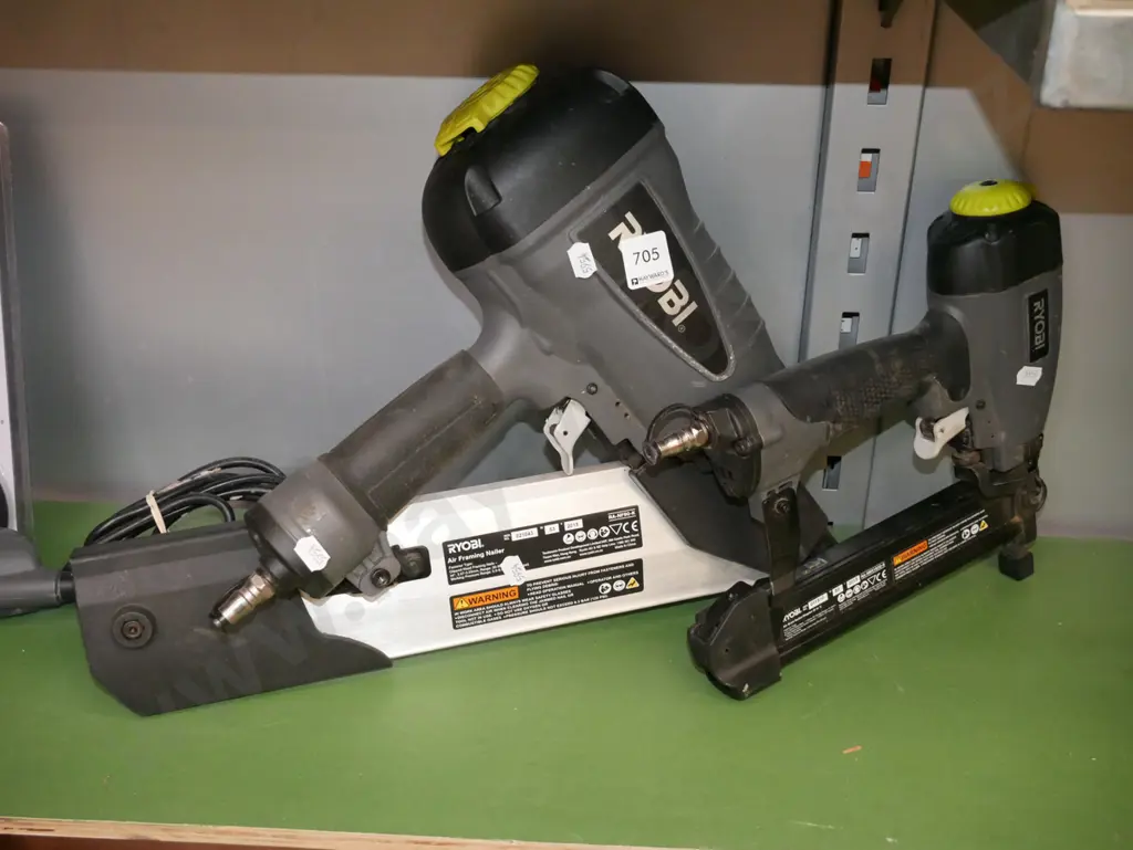 Ryobi air powered nail and braiding gun Image 1++