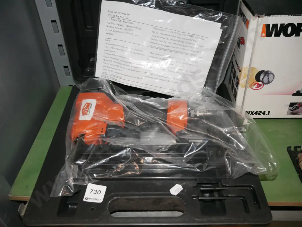 Tool Shed as-new braiding gun Image 1++
