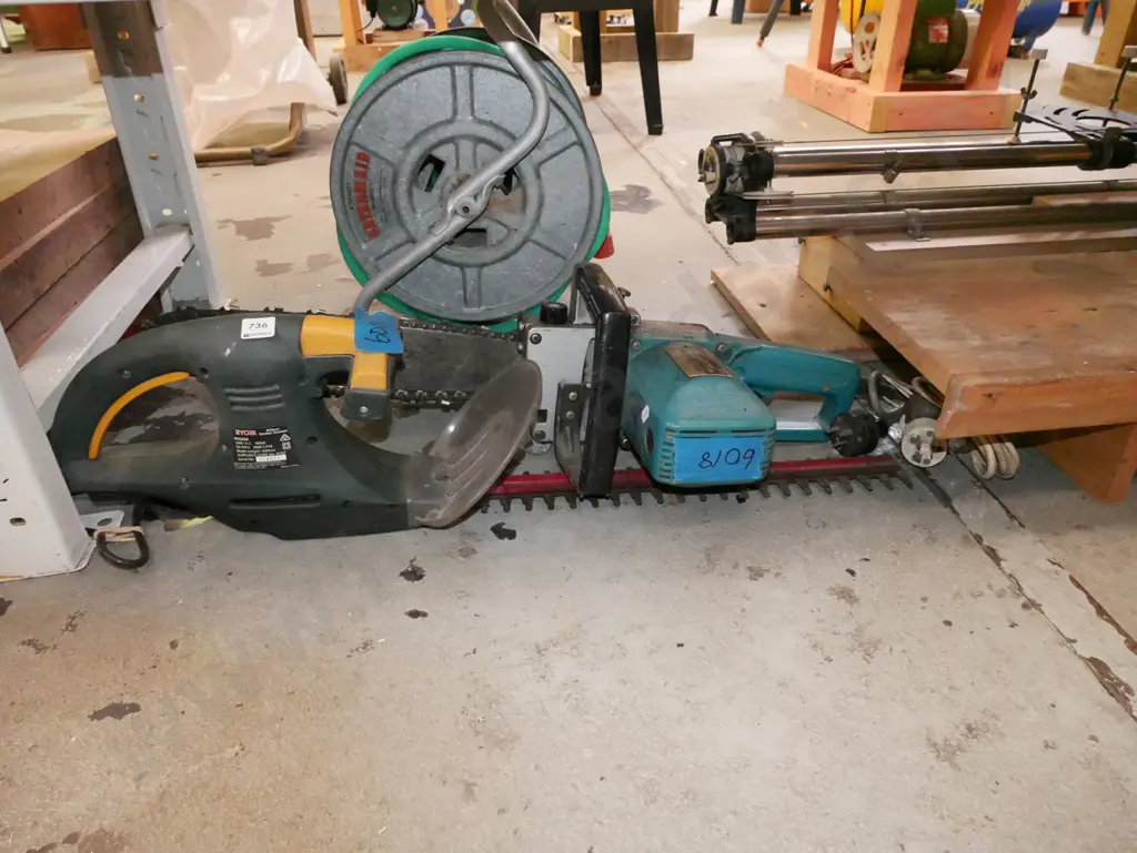 Makita electric chainsaw, Ryobi hegde trimmers Image 1++