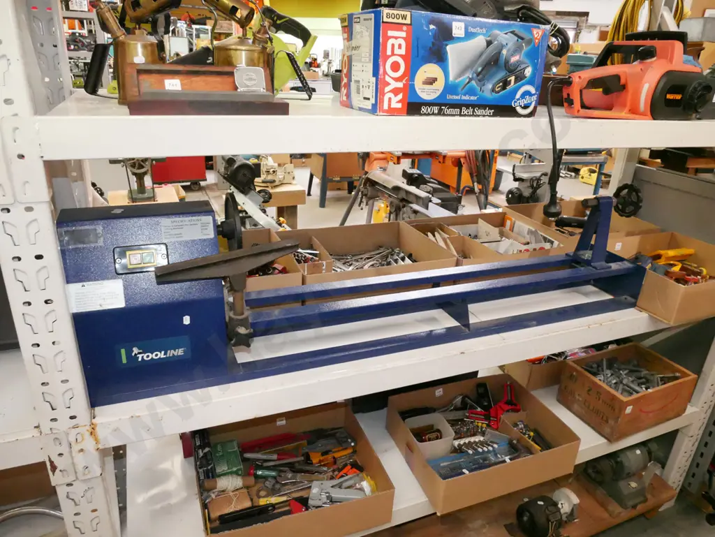 Tool Line woodworker's  lathe Image 1++