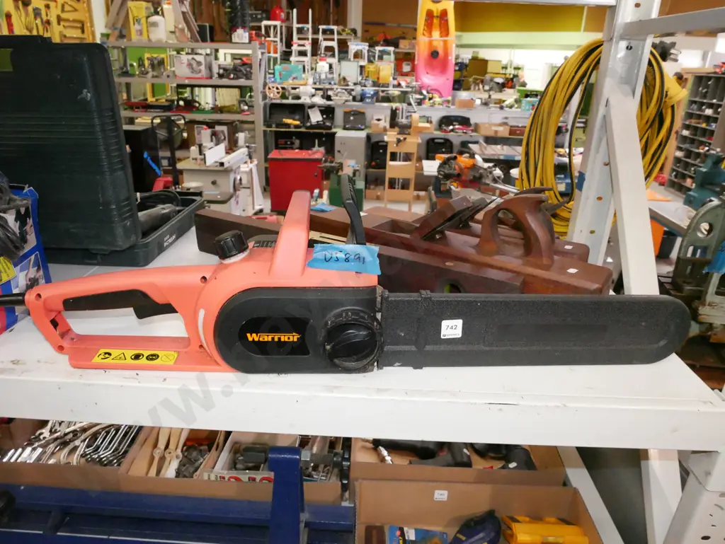 Warrior electric chainsaw Image 1++