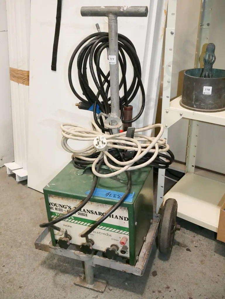 arc welder Image 1++