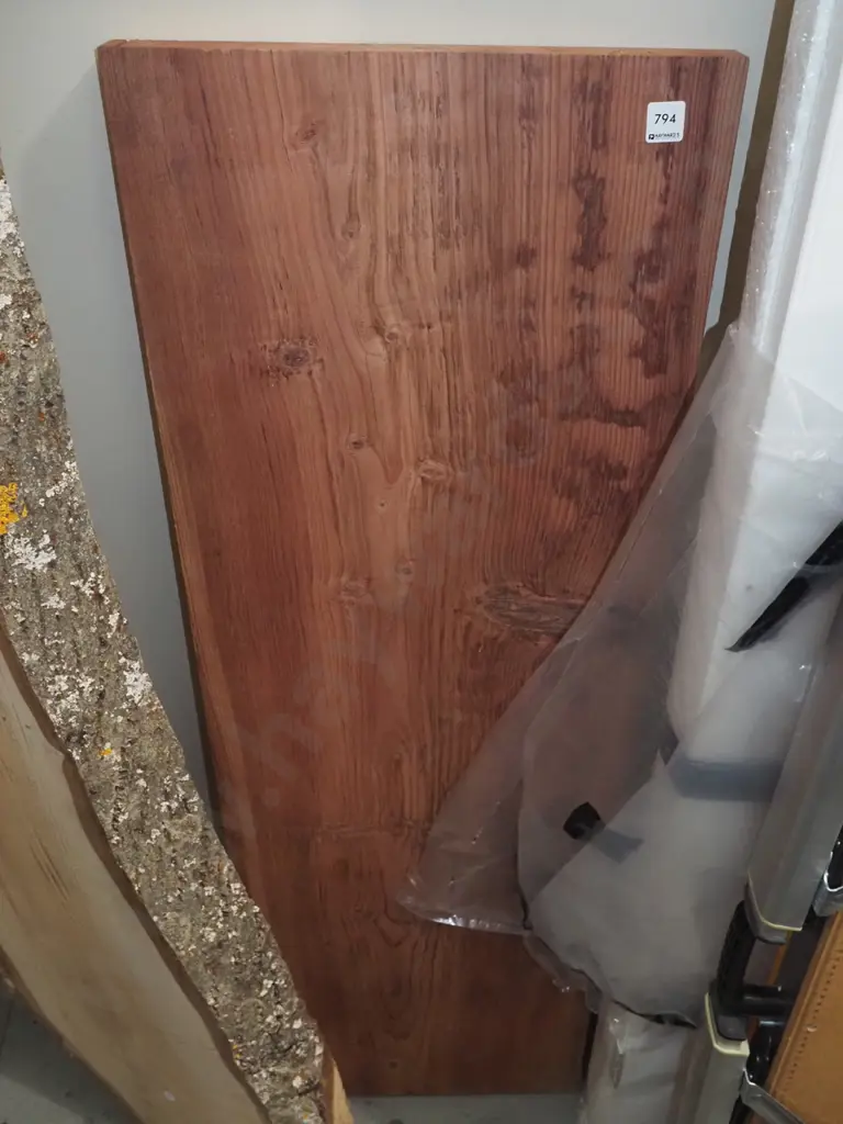 piece of red cedar L-1270 W-420 Image 1++