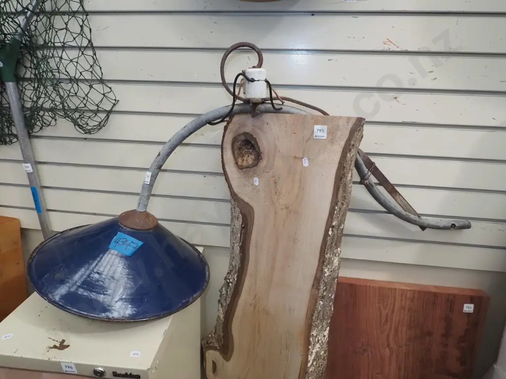 early blue enamel street light fitting Image 1++
