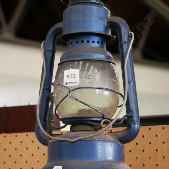 hurricane lantern