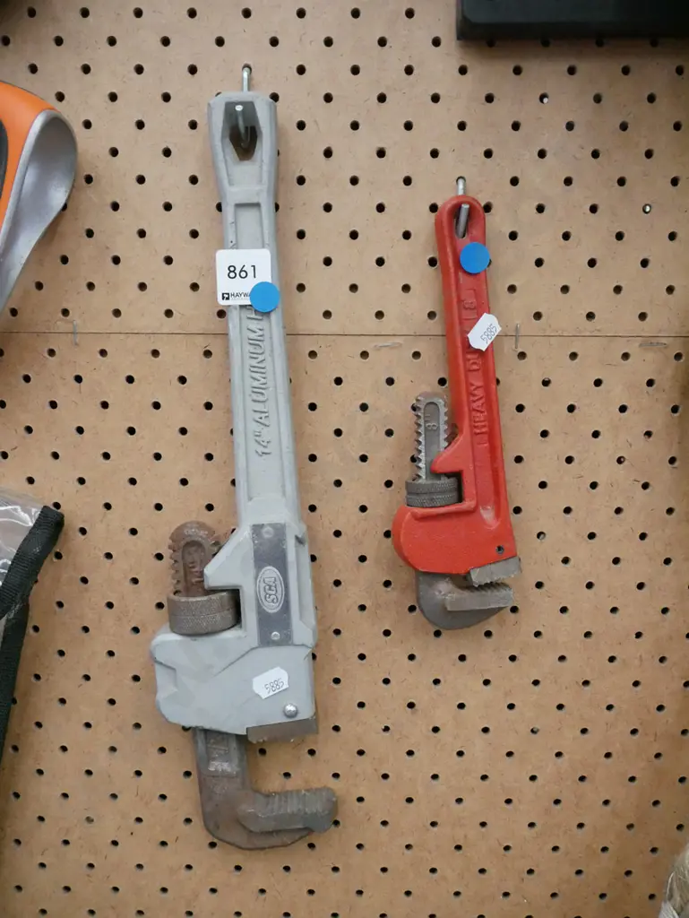 2x plumber's stilsons - blue dots Image 1++