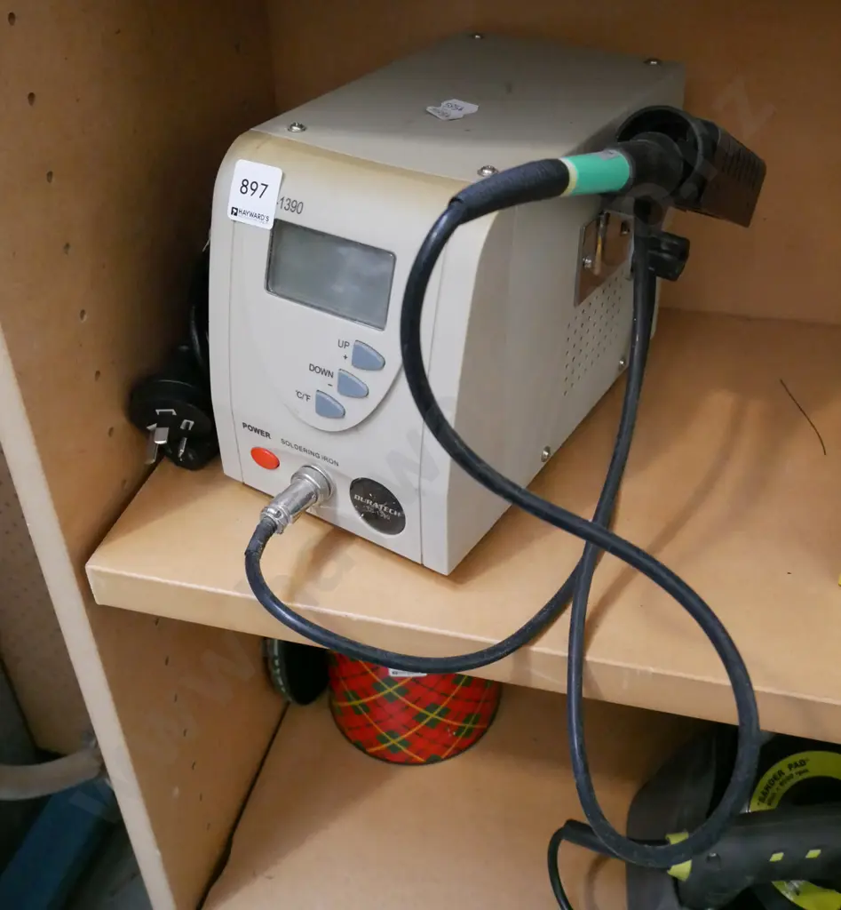 soldering iron Image 1++