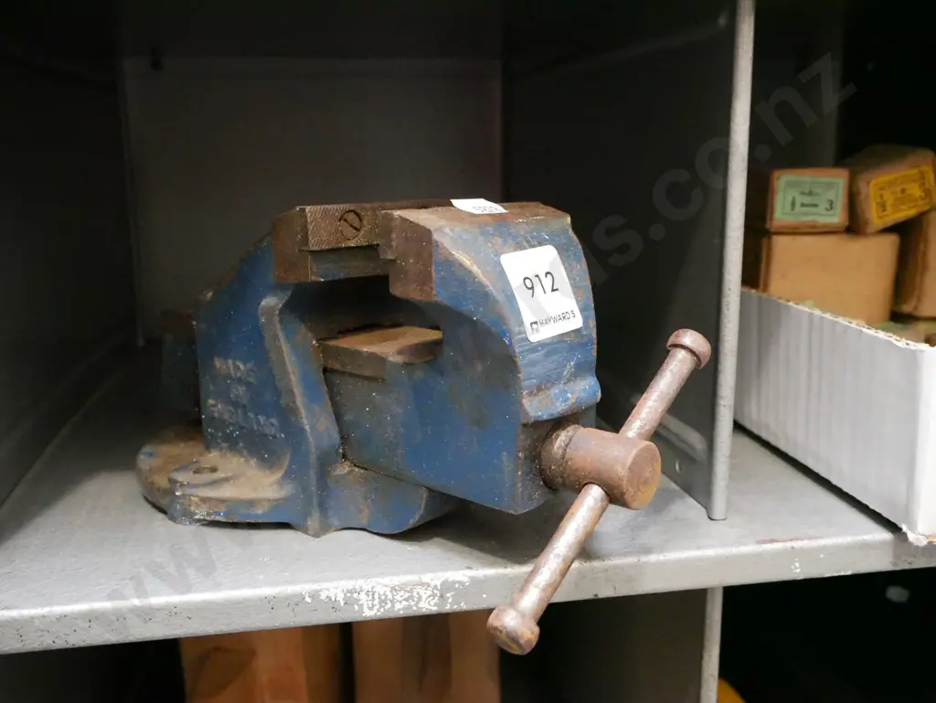 65mm engineer's vice Image 1++