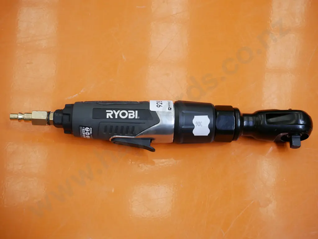 Ryobi air powered ratchet Image 1++