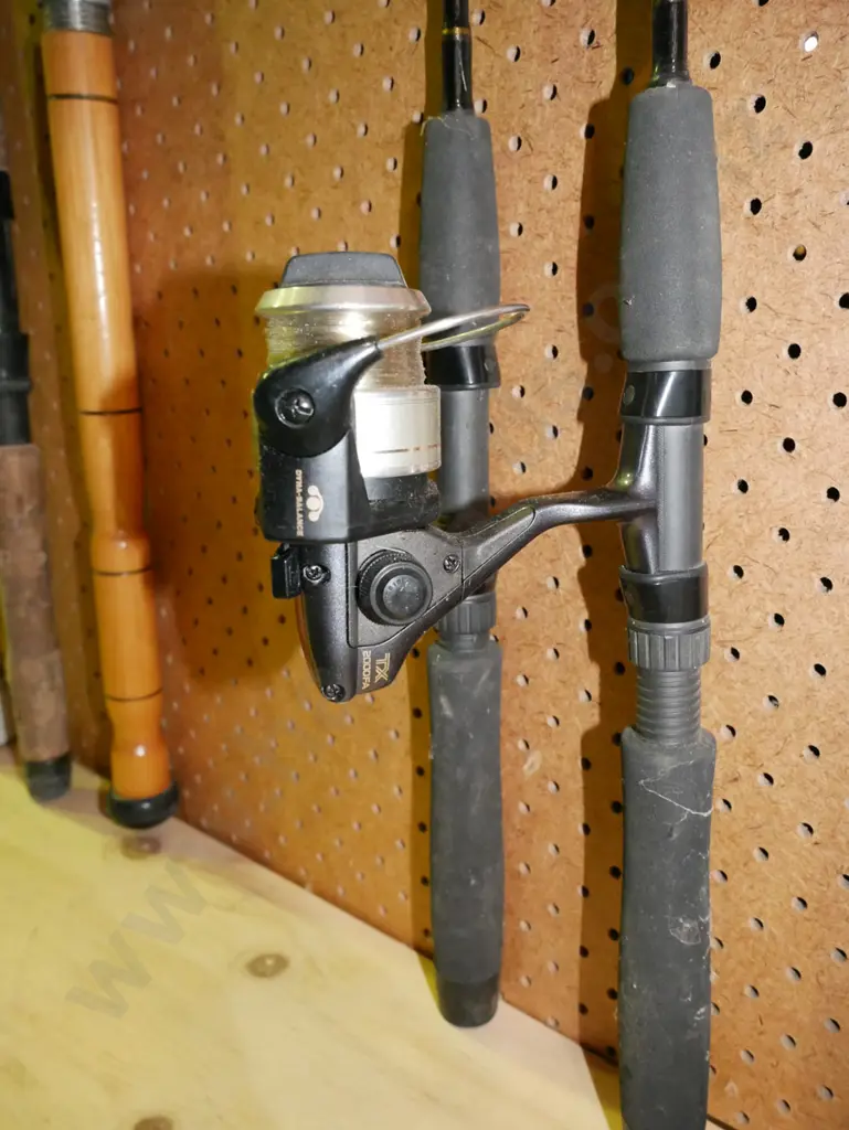 fishing rod, rod and reel  - red dots Image 1++