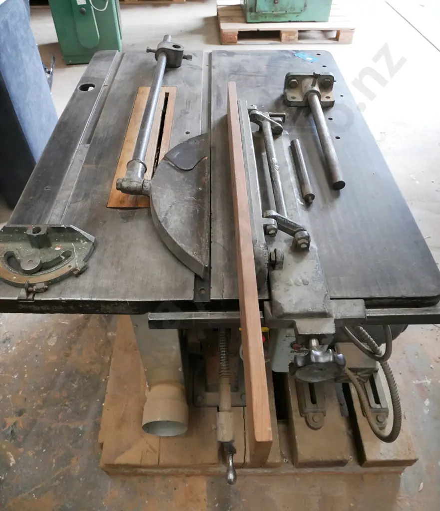 Commercial heavy-duty table saw with large 8hp 3 phase electric motor. Image 1++