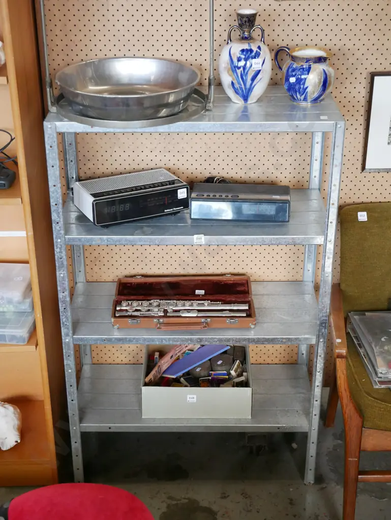 metal workshop shelves H-1130 W-710 D-300 Image 1++