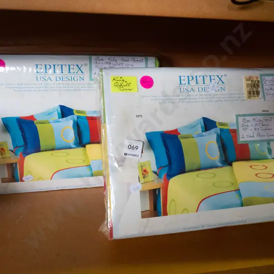 as-new king size bedding - quilt cover set and sheet with pillowcases