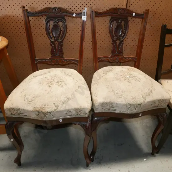 2x Victorian heavily carved splat back dining chairs