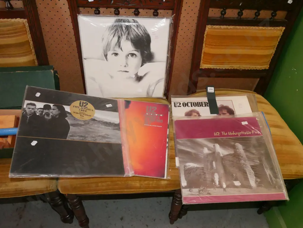 U2 LPs Image 1++