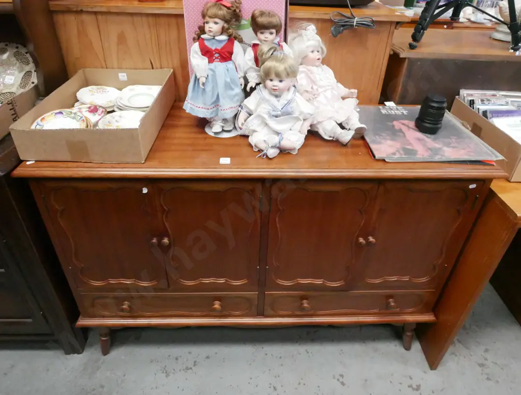 mahogany turned leg 2 drawer 4 door sideboard H-850 W-1230 D-410 Image 1++