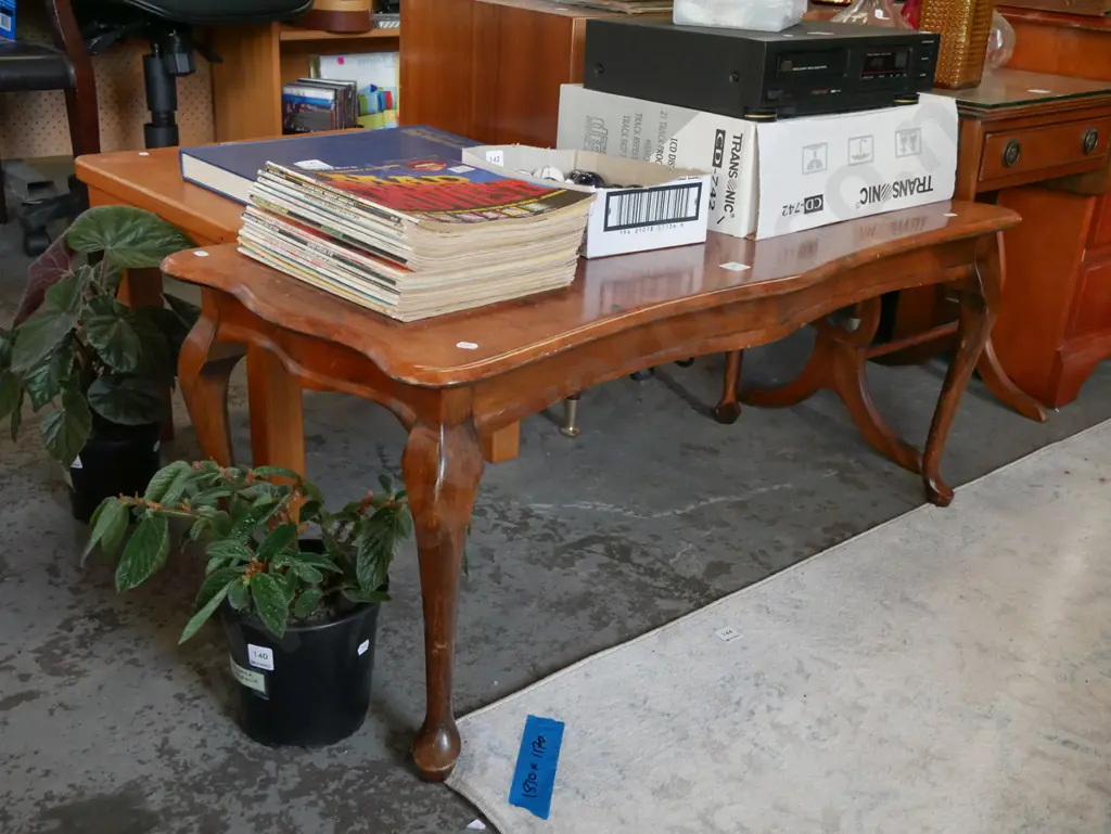 cab leg burr wood coffee table Image 1++