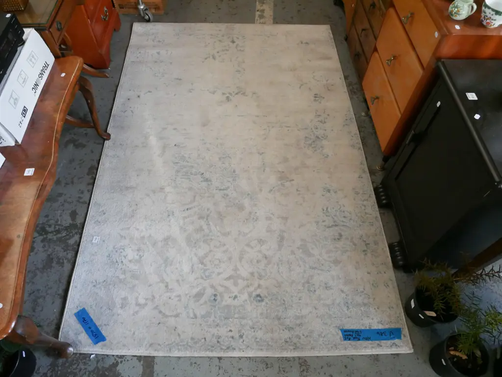 new silk finish floor rug with faded finish design L-1830 W-1170 Image 1++