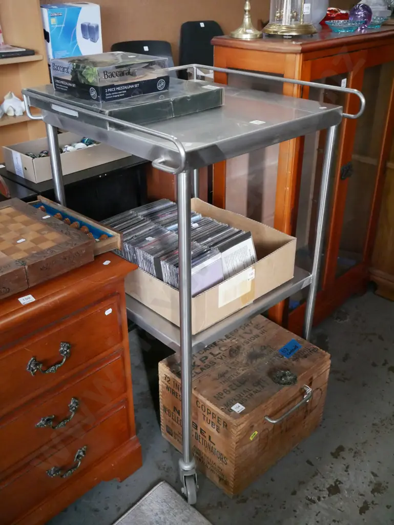 2-tier stainless steel trolley on casters H-940 W-560 D-570 Image 1++