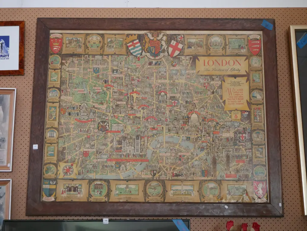 large oak framed pictorial map of London Image 1++