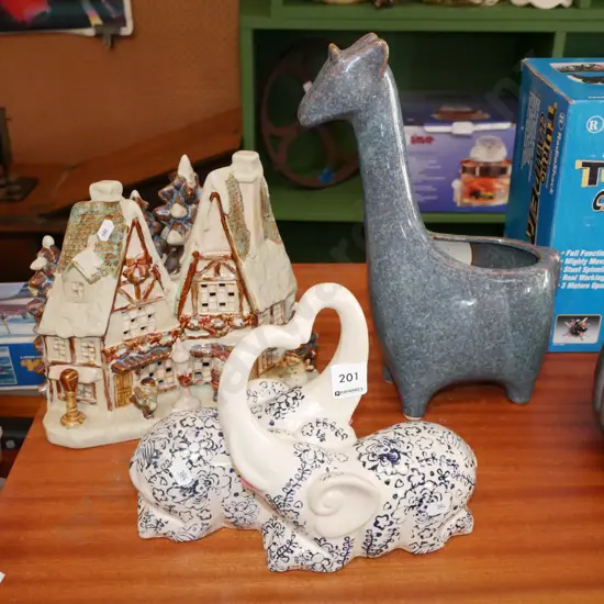 giraffe planter H-320, 2x elephant figurines, ceramic Xmas ornament