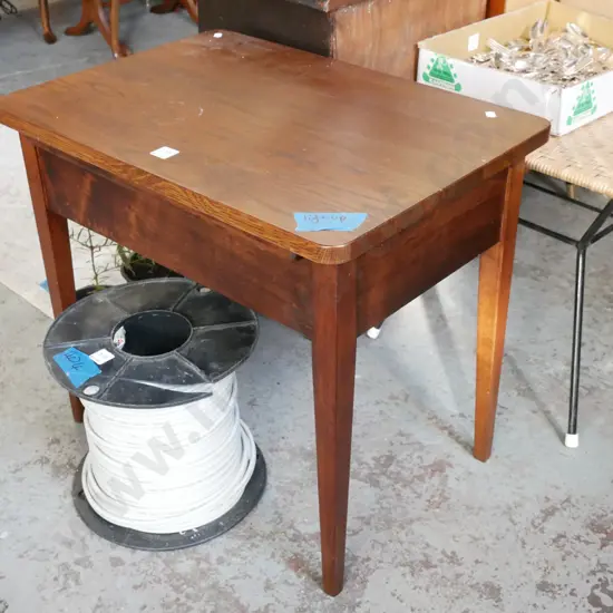 solid oak lift up end table 