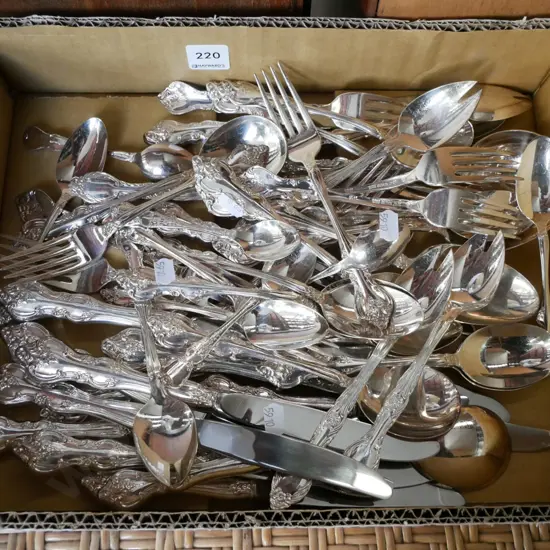 box of cutlery